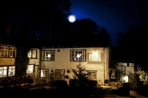 shibden mill inn april 2012.jpg